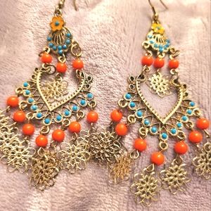 Chandelier earrings